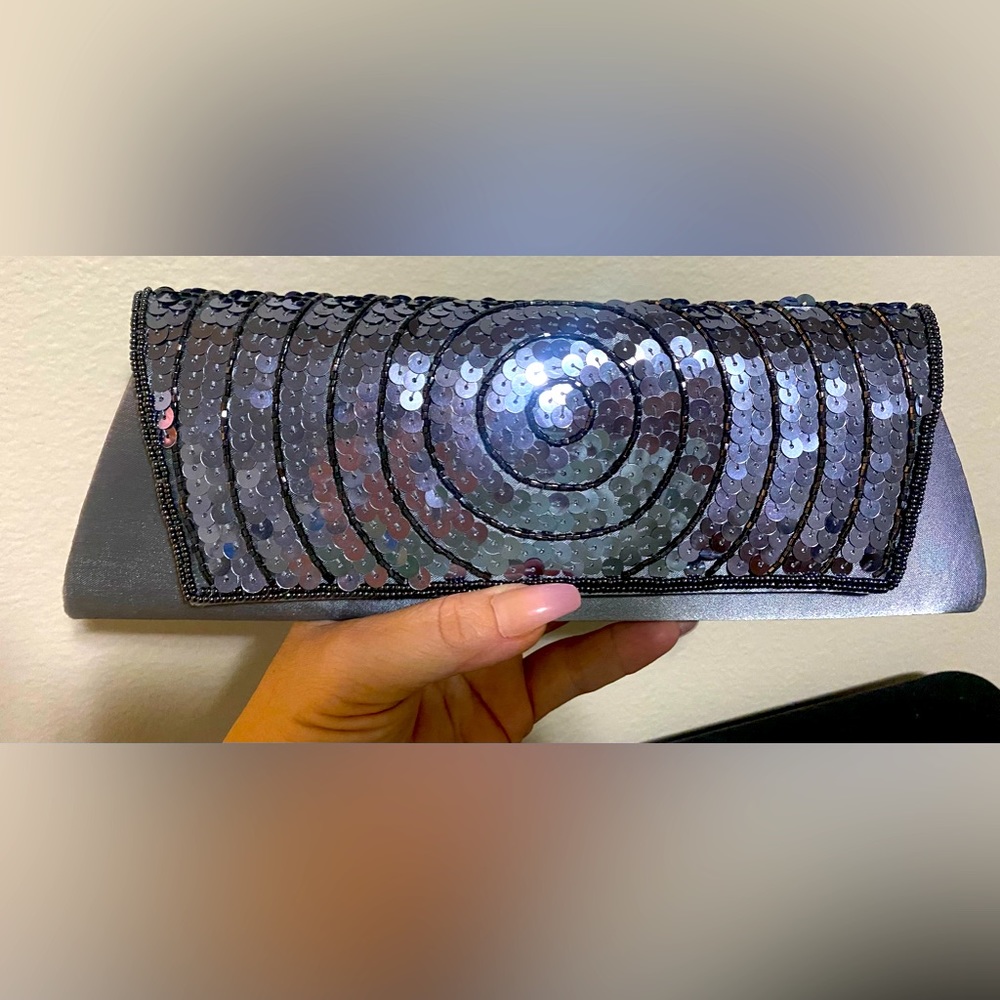 Used Womens La Regale silver gray clutch over the shoulder and hand held